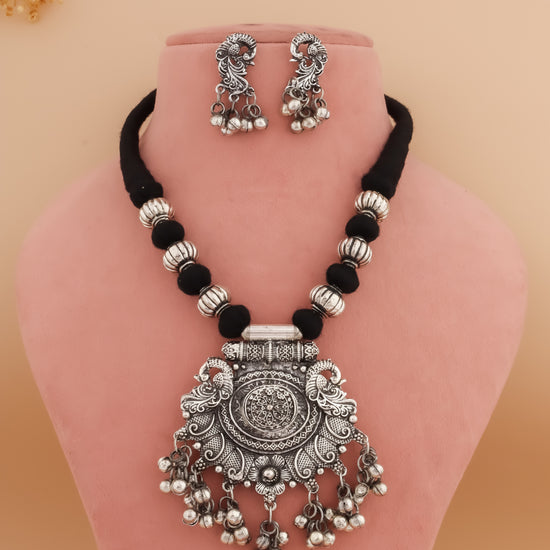 Virali Choker Set