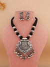 Vidya choker set with ring