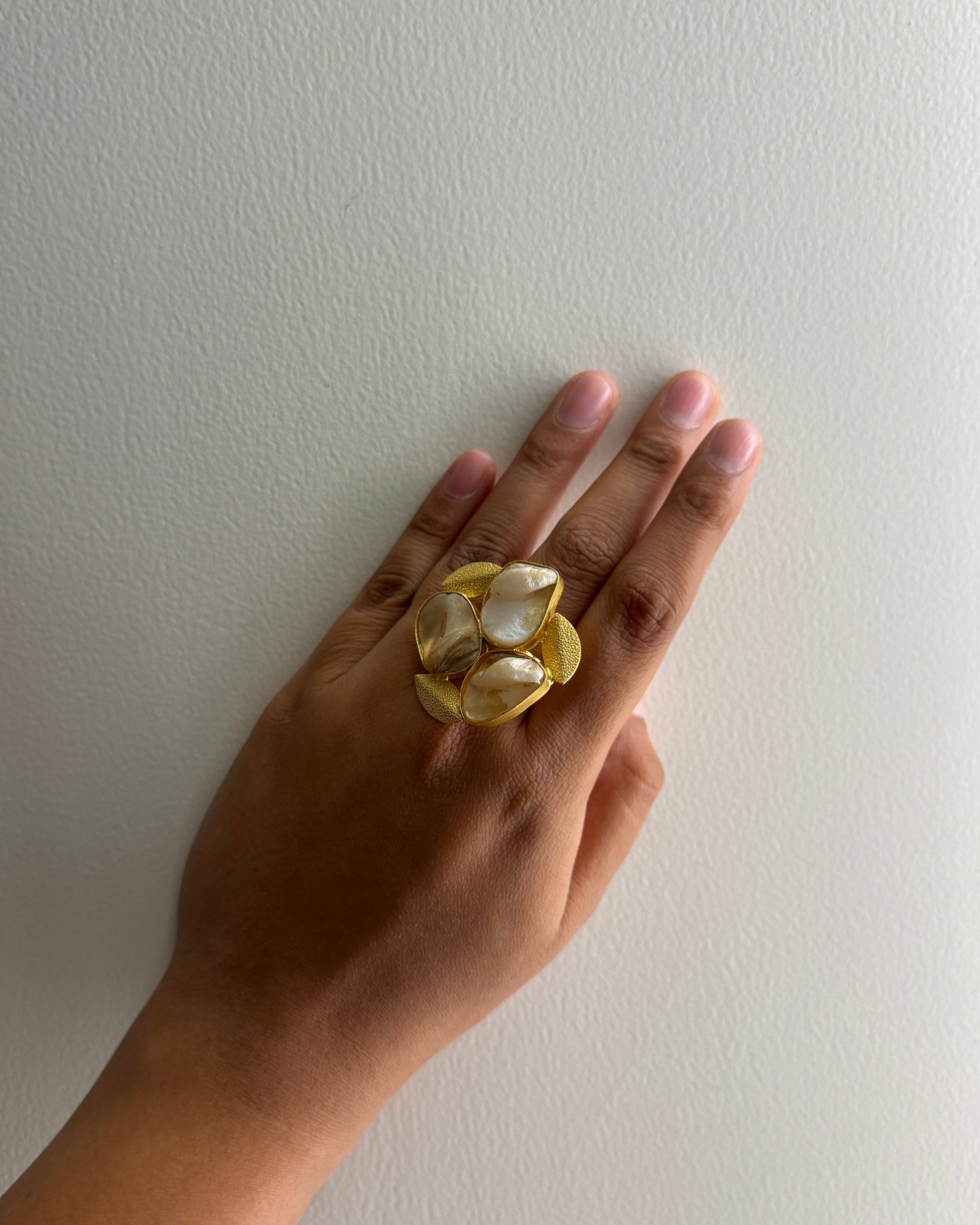 Mama Pearl Ring