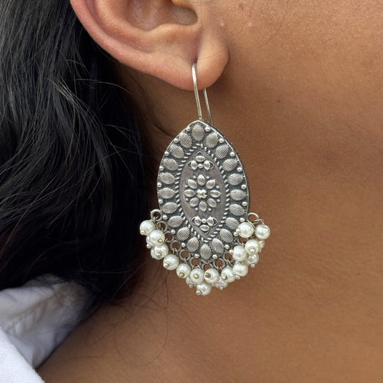 Ishita Earrings