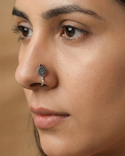 Kumud Nose Pin