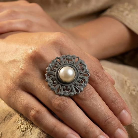 Mukta Adjustable Ring
