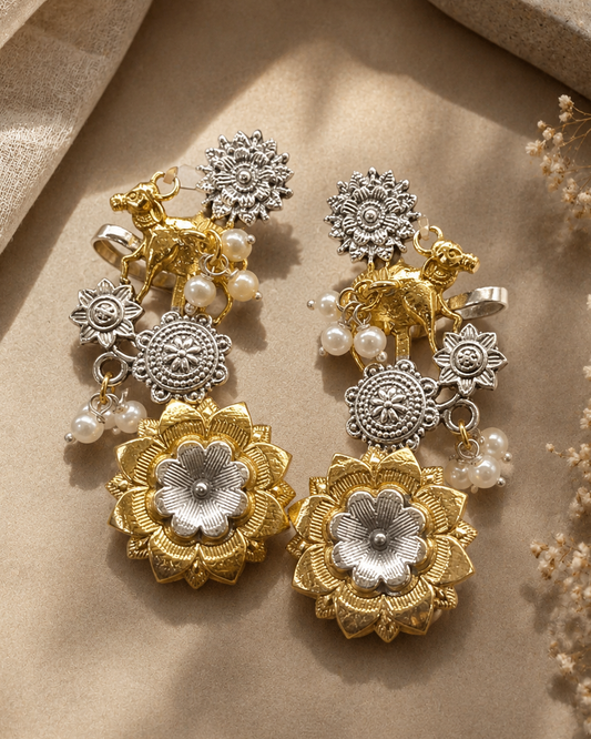 Nandika Dual tone Earcuff