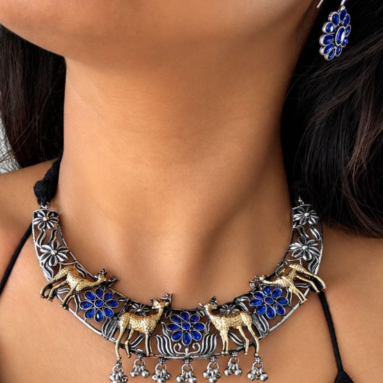 Neela Hiran Choker Set