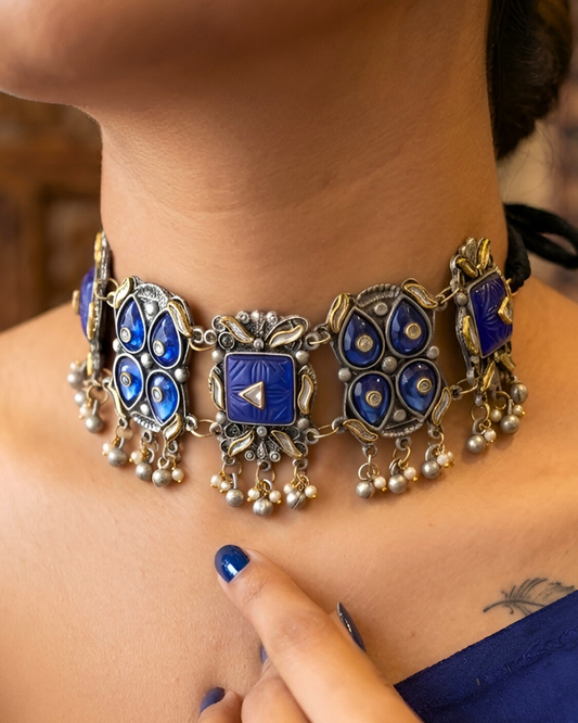 Nila Choker Set
