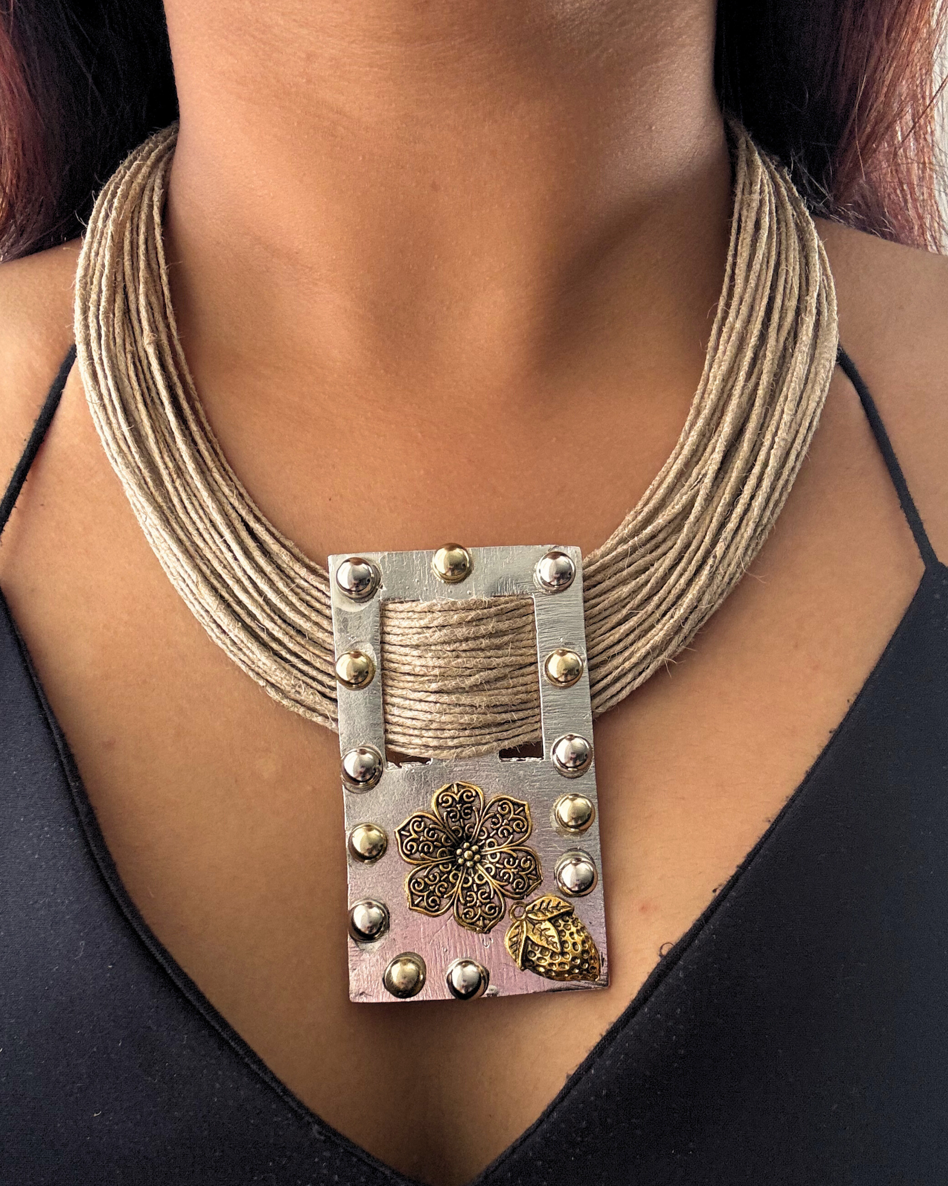 Niraja Beige Jute Necklace