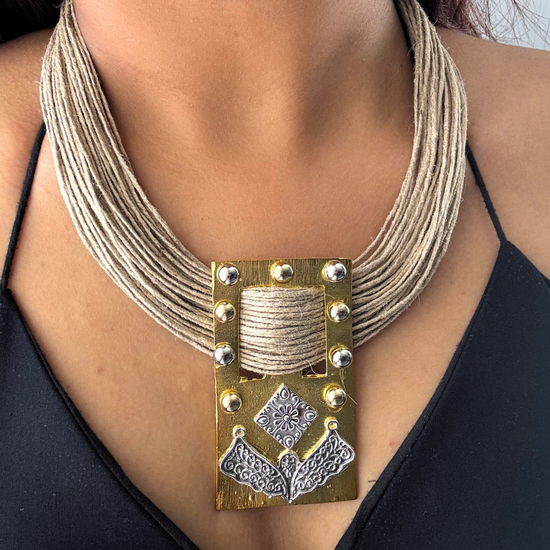 Pankh Beige Jute Necklace