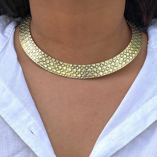 Pratishtha Tribal Golden Hasli