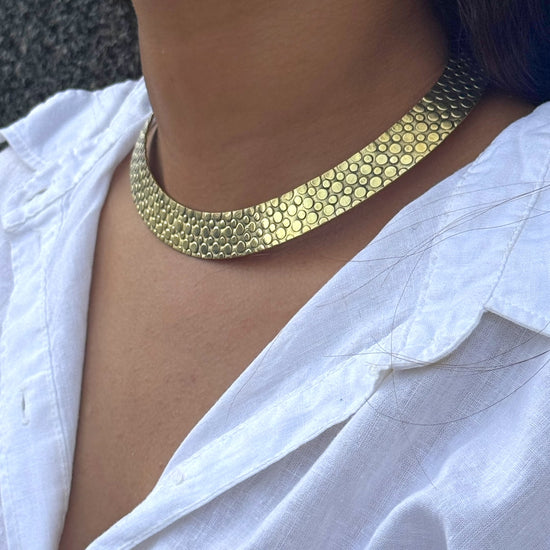 Pratishtha Tribal Golden Hasli