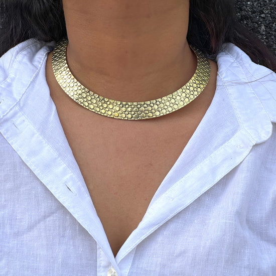 Pratishtha Tribal Golden Hasli