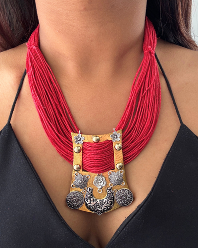 Prisha Red Jute Necklace