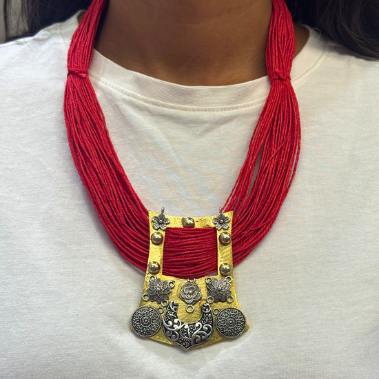 Prisha Red Jute Necklace