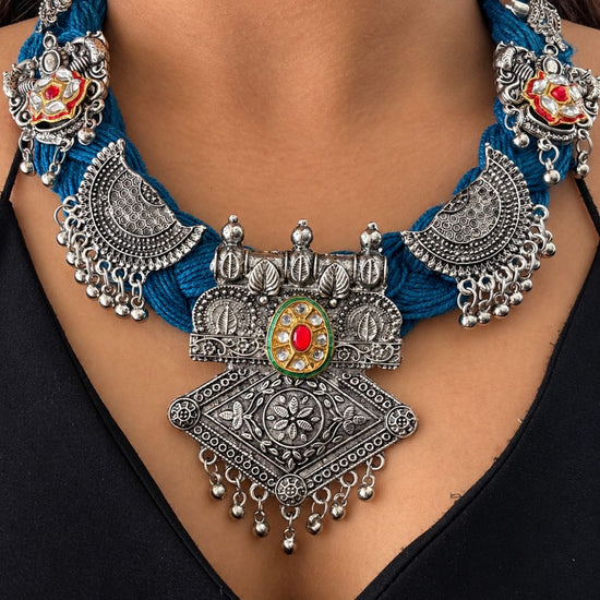 Vandita Blue Jute Necklace