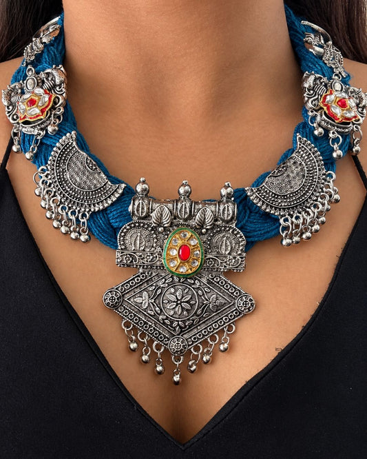 Vandita Blue Jute Necklace