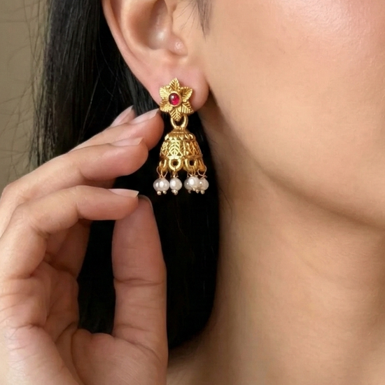 Avanti Temple Choker Set